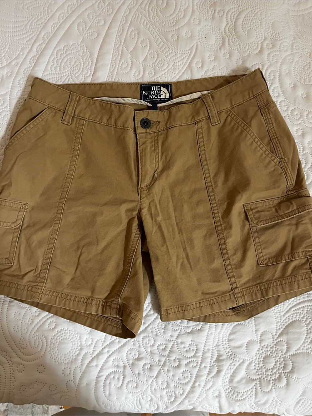 The North Face Women's Olive-Tan Cargo Shorts 6